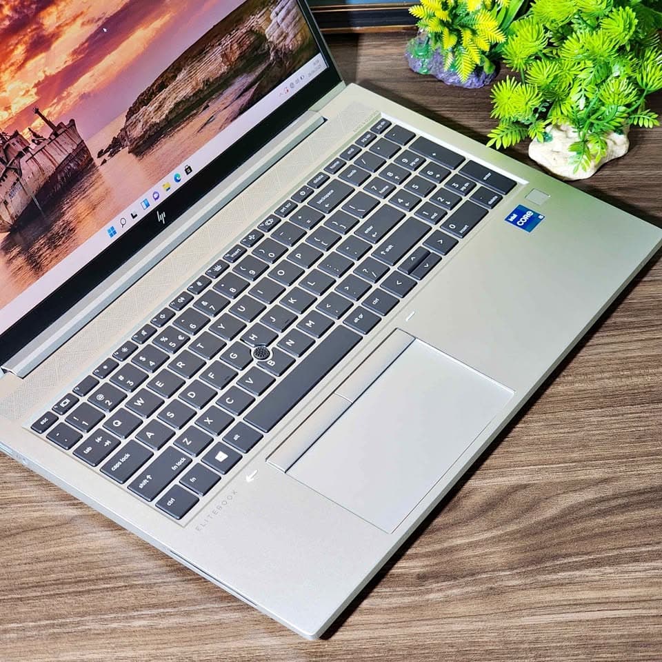 Ordinateur Portable HP ELITEBOOK
